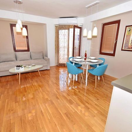 Si Apartments Ohrid With Free Parking 外观 照片