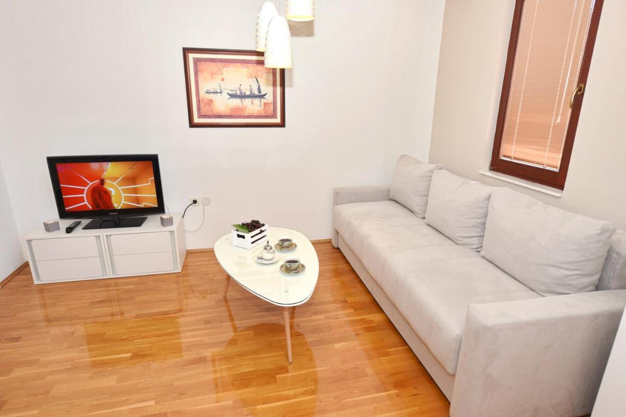 Si Apartments Ohrid With Free Parking 外观 照片