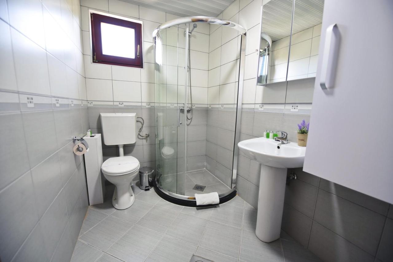 Si Apartments Ohrid With Free Parking 外观 照片