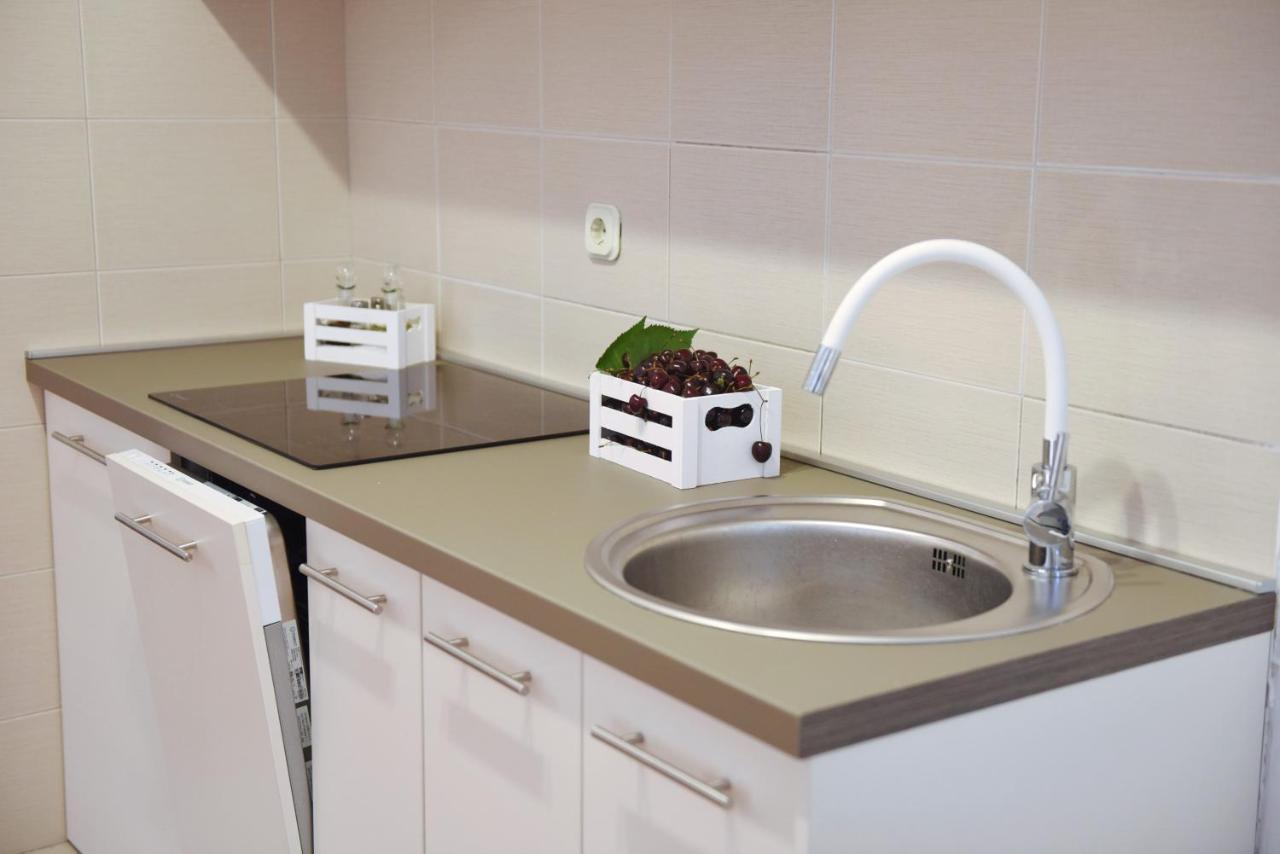 Si Apartments Ohrid With Free Parking 外观 照片