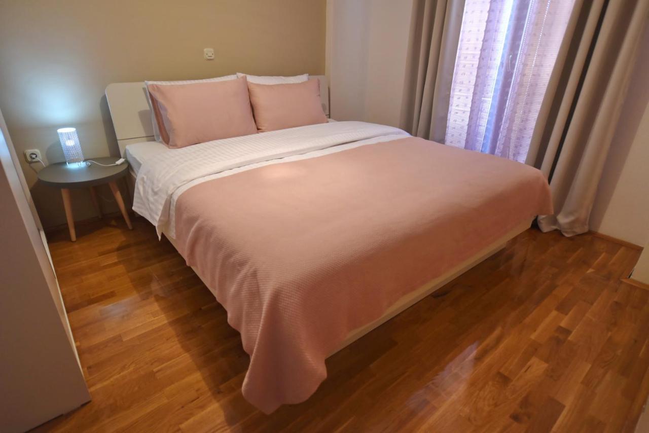 Si Apartments Ohrid With Free Parking 外观 照片